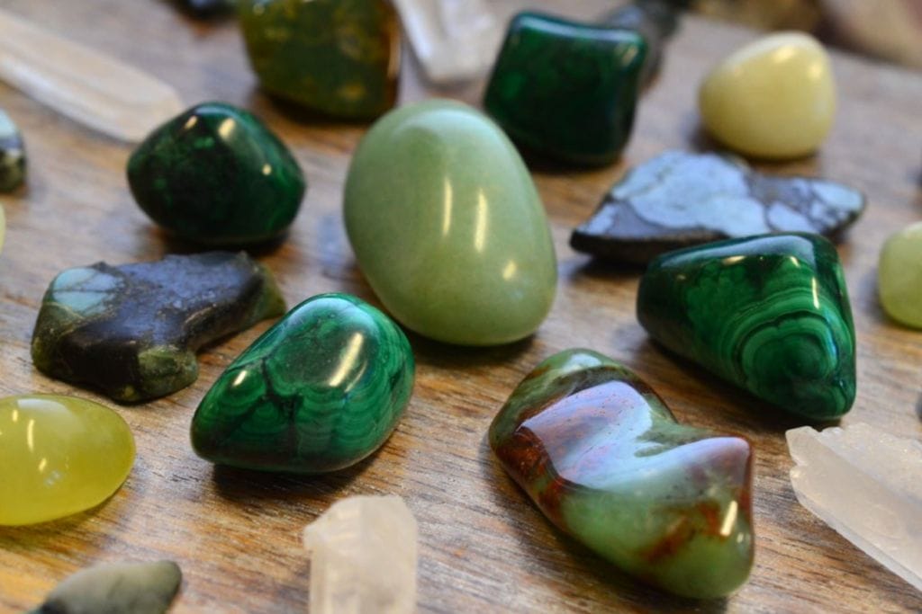 Seraphinite Meaning and Healing Properties – Enchanting Earth