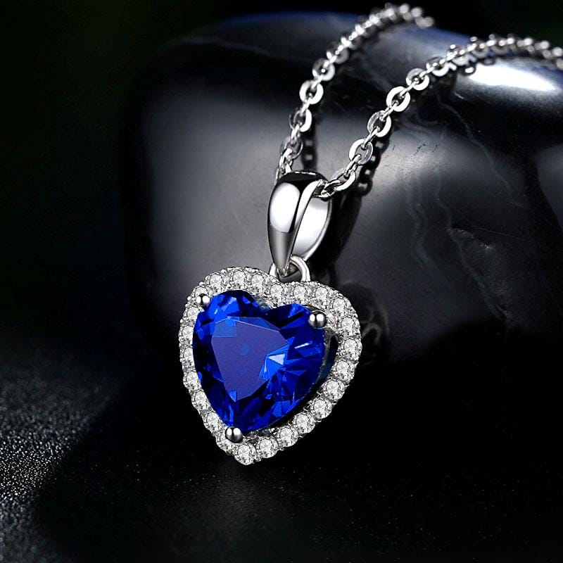 Ways To Use Blue Crystals - Wear or Carry Them