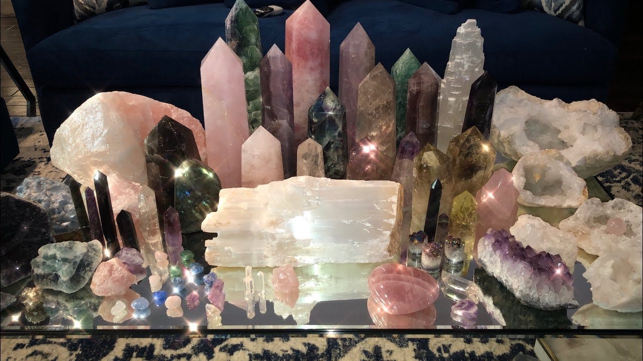CRYSTALS TO ASSIST YOUR SPIRITUAL AWAKENING - Earth Crystals
