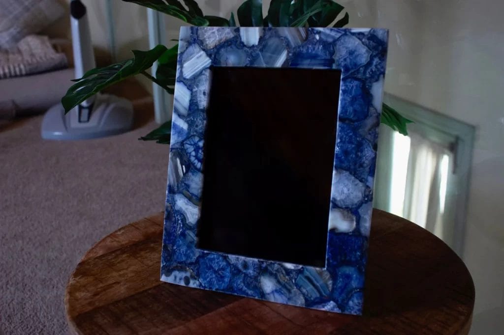 Blue Agate Home Décor