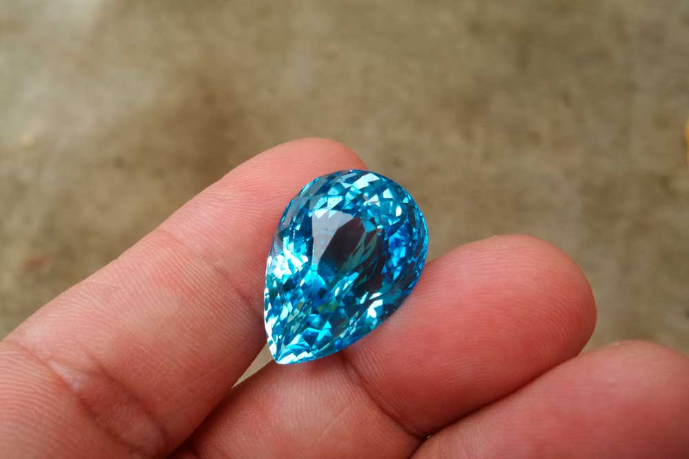 Physical Properties Of Blue Topaz Crystal