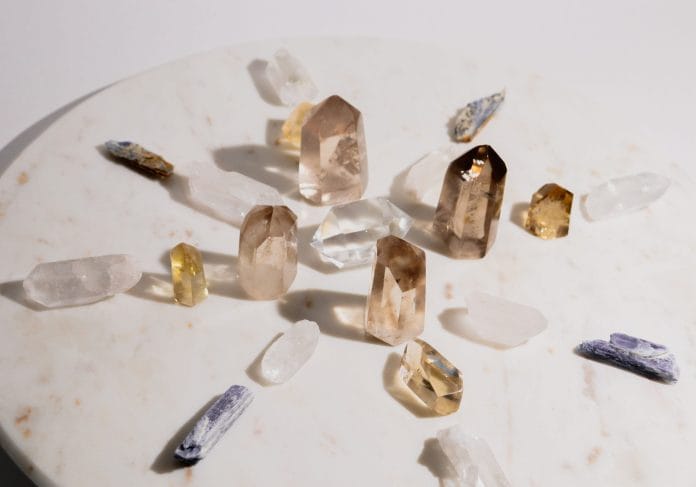 How to Use Crystals For Aura Cleansing