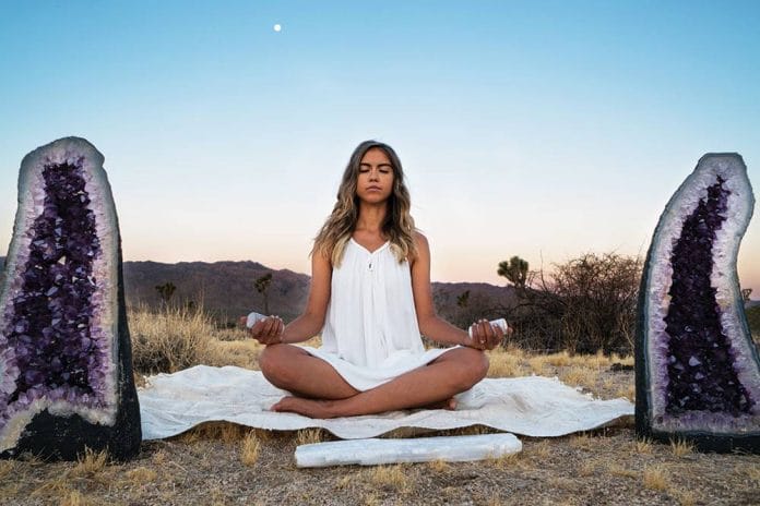 Meditate With The Crystals