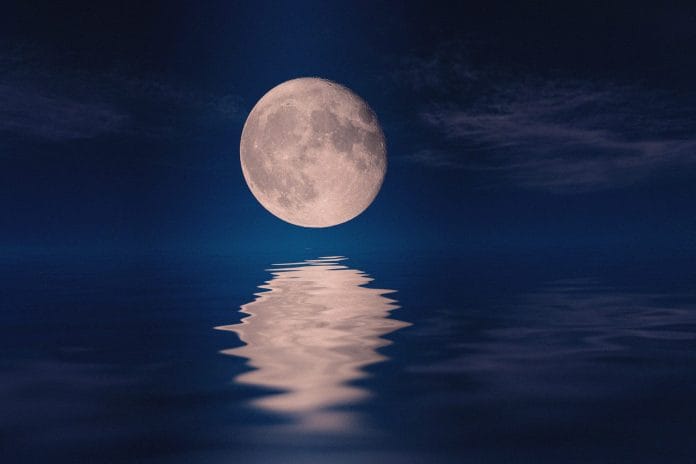 Use the Full Moon Light