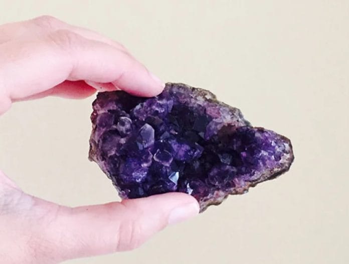 Healing Properties and Benefits Of Amethyst Crystal