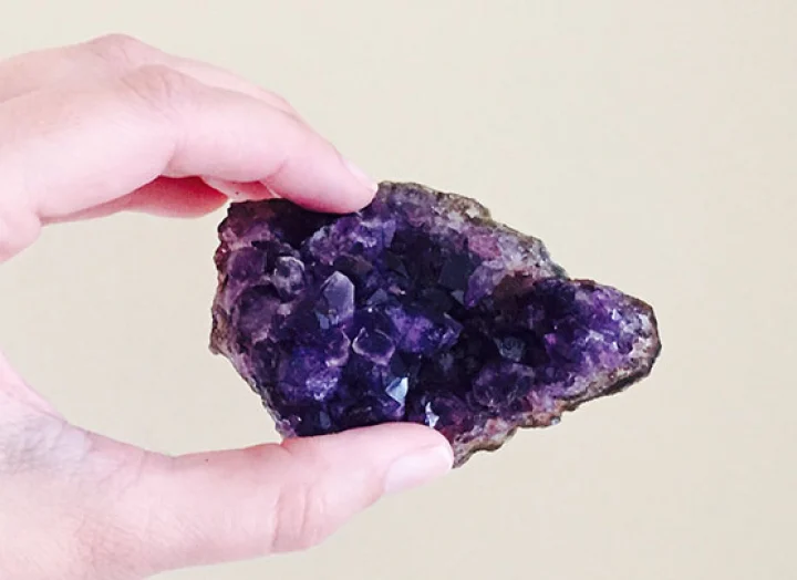 Healing Properties and Benefits Of Amethyst Crystal