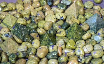 Atlantisite
