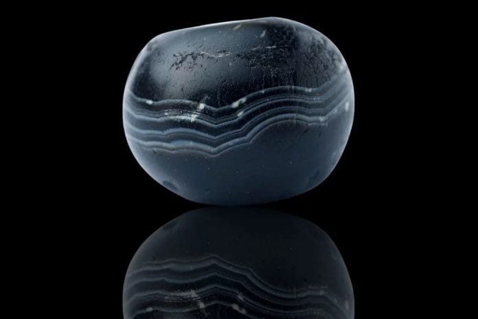 The Black Agate Stone Meaning