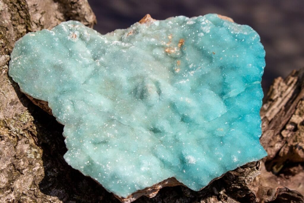 Physical Properties Of Hemimorphite Crystal