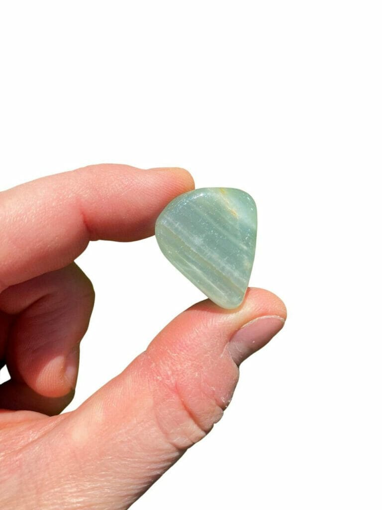 The Lemurian Aquatine Calcite Healing Properties