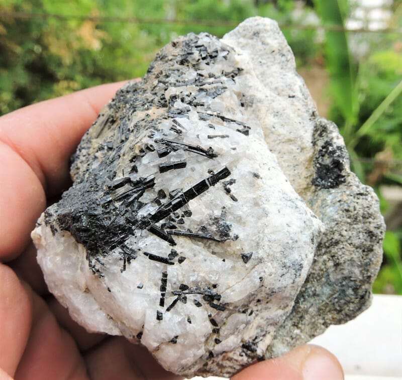 Physical Properties Of Tourmalinated Quartz