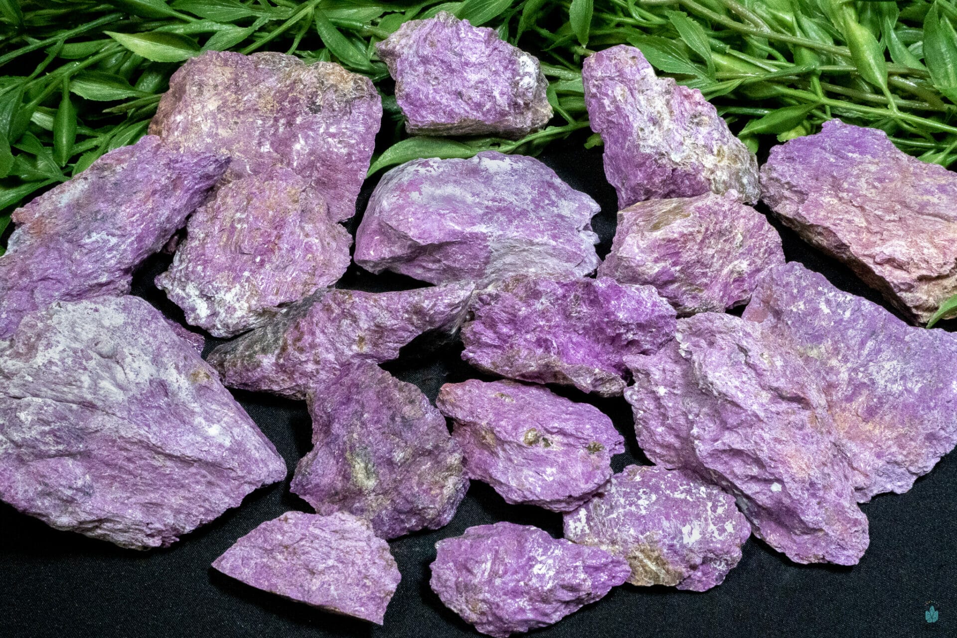 The Power of Stichtite Gemstone: Unveiling Its Meaning, Uses & Benefits